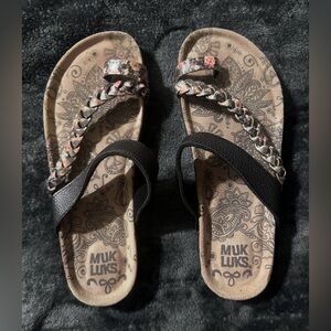 Muk Luks Black and Brown Braided Sandals Size 9